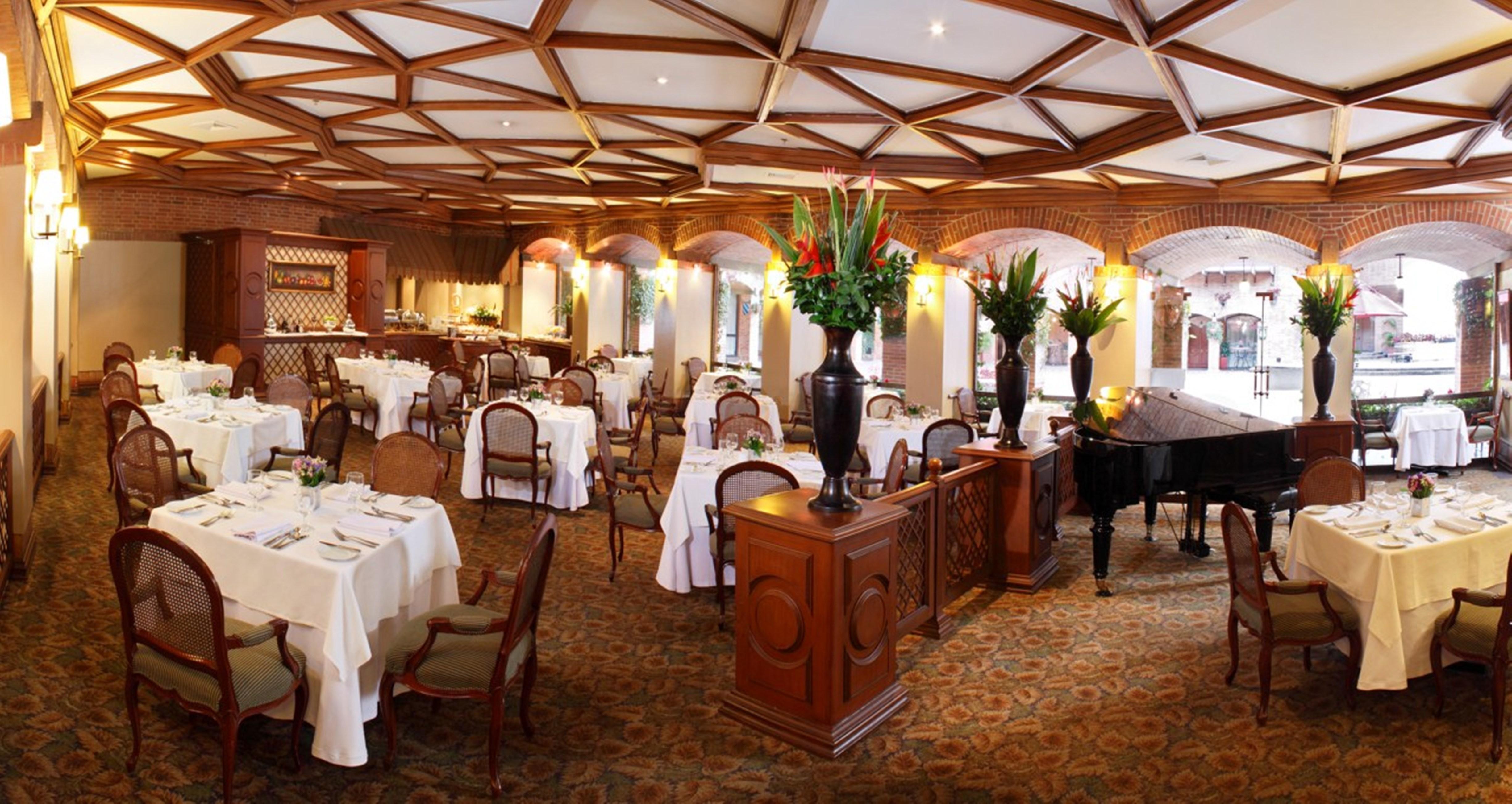 Hotel Estelar La Fontana Bogota Exterior photo The restaurant